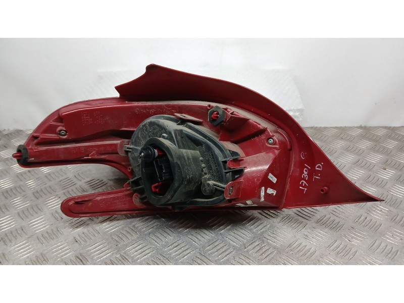 Recambio de piloto trasero derecho para peugeot 208 i (ca_, cc_) 1.4 hdi referencia OEM IAM 9672628380  