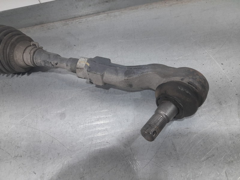 Recambio de cremallera direccion para nissan nt400 cabstar (f24m) 28.12, 32.12, 35.12 (f91an) referencia OEM IAM 49001MD00B 5100