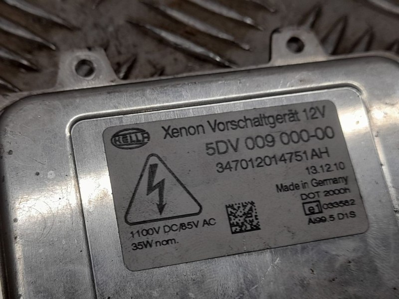 Recambio de centralita faros xenon para skoda superb combi (3t5) ambition referencia OEM IAM 5DV00900000  DD