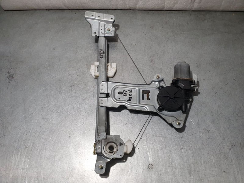 Recambio de elevalunas trasero izquierdo para citroën xsara berlina 2.0 hdi exclusive (66kw) referencia OEM IAM 112951  ELECTRIC