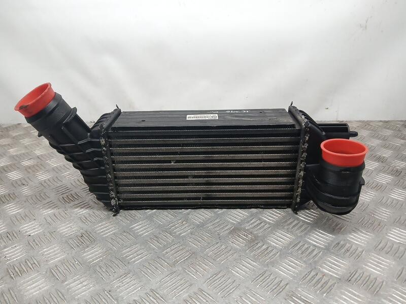 Recambio de intercooler para peugeot rcz basis referencia OEM IAM 9674064080 BEHR X2091001
