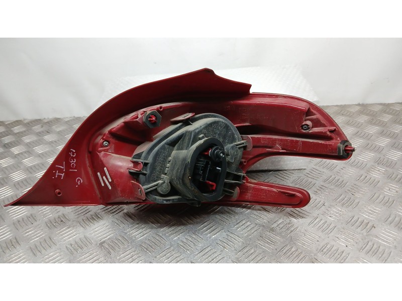 Recambio de piloto trasero izquierdo para peugeot 208 i (ca_, cc_) 1.4 hdi referencia OEM IAM 9672628280  