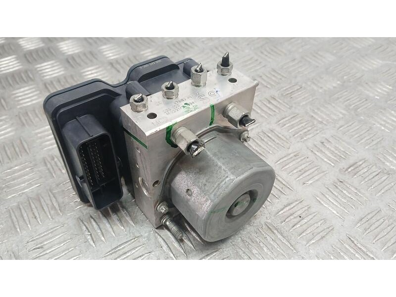 Recambio de abs para nissan qashqai (j11) acenta referencia OEM IAM 476604EA0D BOSCH 269620G