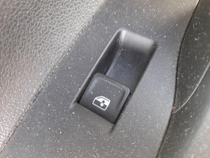 Recambio de mando elevalunas trasero izquierdo para volkswagen taigo (cs1) 1.0 tsi referencia OEM IAM 5G0959855KWHS  