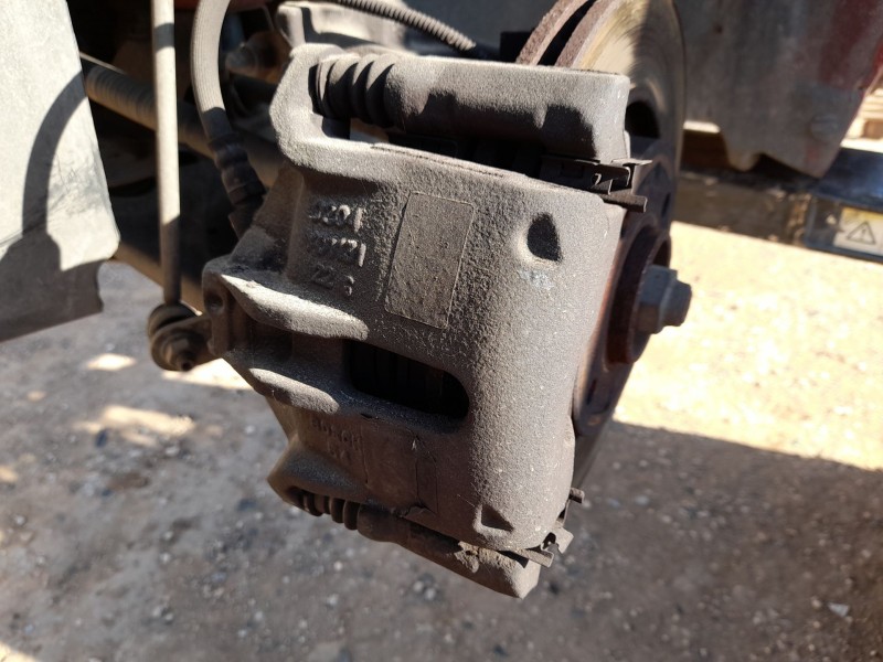 Recambio de pinza freno delantera izquierda para peugeot 208 i (ca_, cc_) 1.4 hdi referencia OEM IAM 1617292080  