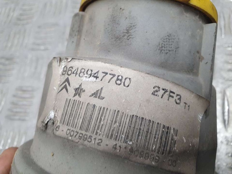 Recambio de faro antiniebla izquierdo para citroën xsara berlina 2.0 hdi exclusive (66kw) referencia OEM IAM 9648947780  