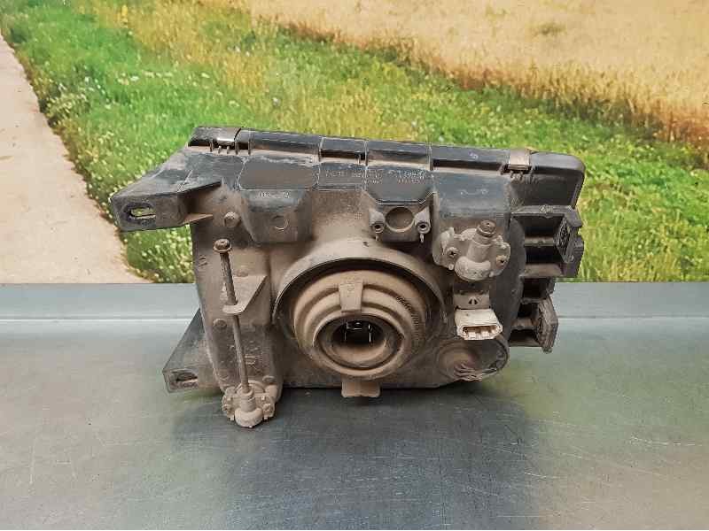 Recambio de faro derecho para mitsubishi pajero (v44) 5 puertas referencia OEM IAM   