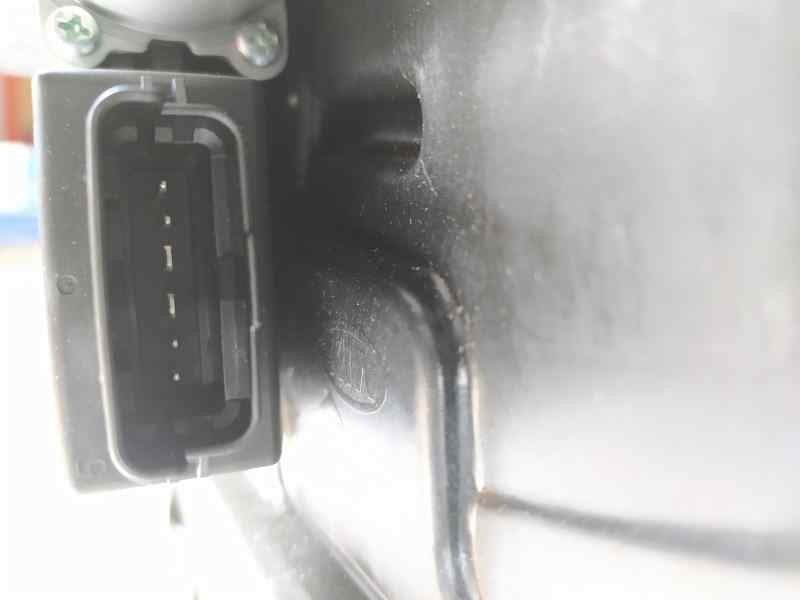 Recambio de elevalunas delantero izquierdo para kia cee´d business referencia OEM IAM 82470A2301 83471D ELECTRICO 6 PINES