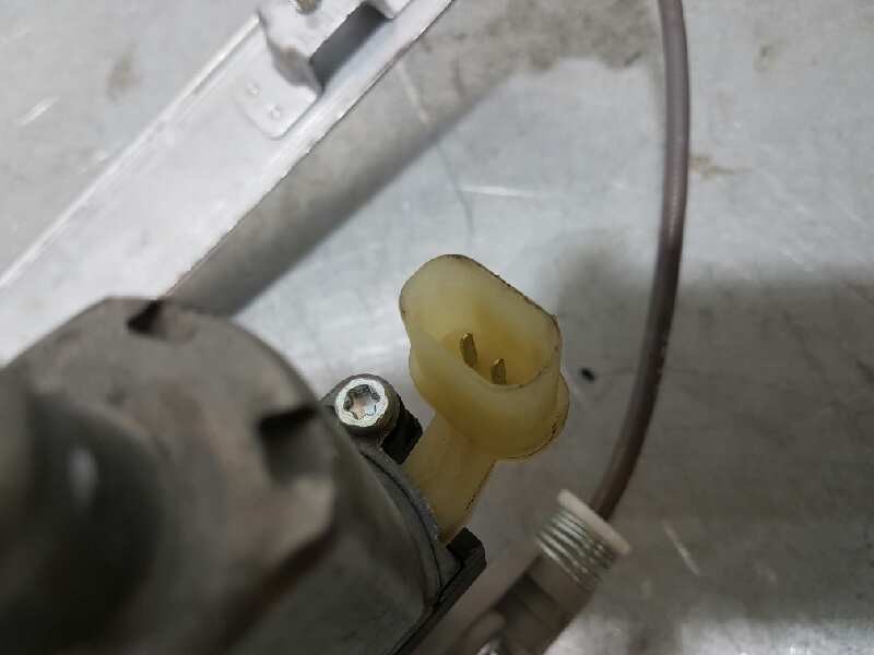 Recambio de elevalunas trasero izquierdo para kia stonic (ybcuv) tech referencia OEM IAM 83450H8000  ELECTRICO 2 PINS