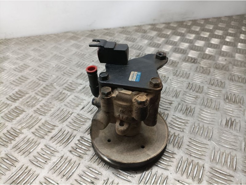 Recambio de bomba direccion para nissan terrano/terrano.ii (r20) comfort referencia OEM IAM 491107F700 04267304 UNISIAN JECS