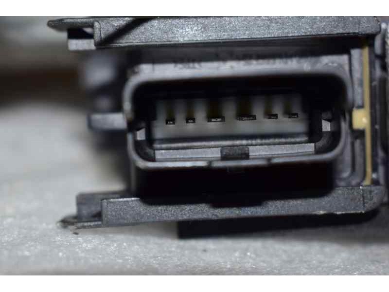 Recambio de elevalunas delantero derecho para peugeot 308 premium referencia OEM IAM  6 PINS ELECTRICO