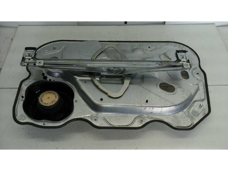 Recambio de elevalunas delantero izquierdo para ford focus sportbreak (cap) 1.8 tdci turbodiesel cat referencia OEM IAM 4M51A203