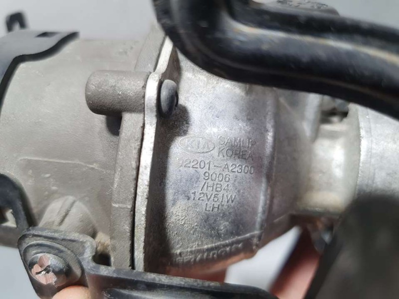 Recambio de faro antiniebla izquierdo para kia cee´d business referencia OEM IAM 92201A2300  