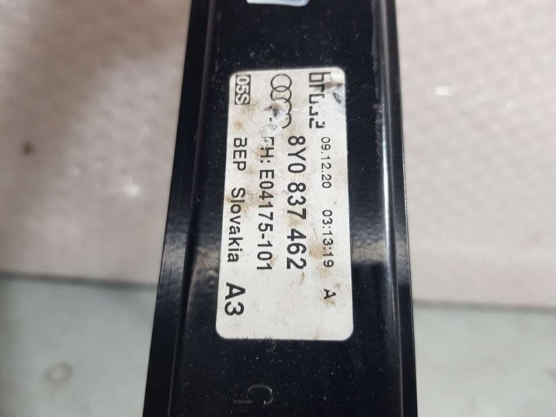 Recambio de elevalunas delantero derecho para audi a3 sedan (8ys) 35 tdi s line referencia OEM IAM 8Y0837462  ELECTRICO 2 PINS