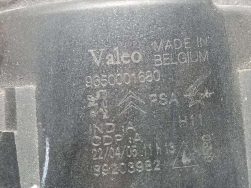 Recambio de faro antiniebla derecho para citroën c4 coupe vtr referencia OEM IAM 9650001680 89203982 VALEO