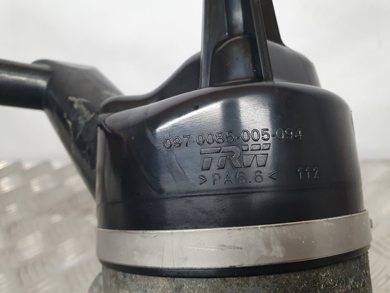 Recambio de bomba direccion electrica para peugeot 308 premium referencia OEM IAM 0970085005094 TRW 