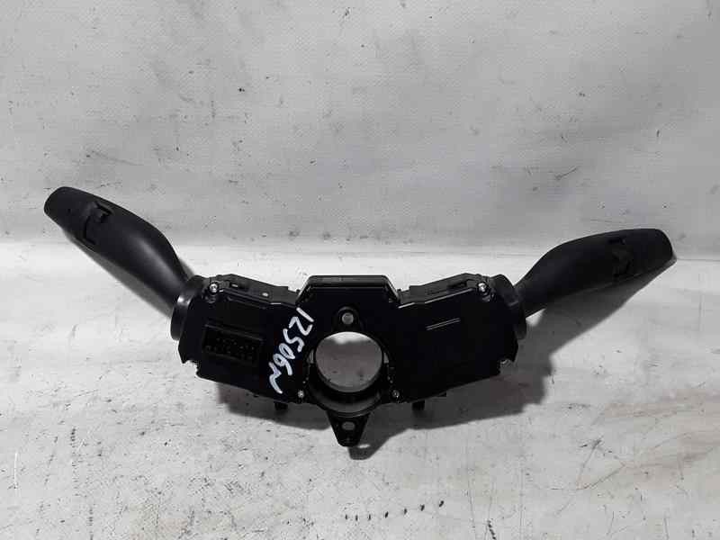 Recambio de mando luces y limpia para kia stonic (ybcuv) tech referencia OEM IAM 93403H8950  