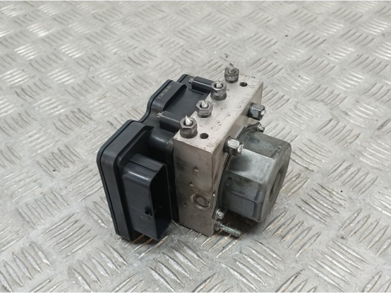 Recambio de abs para renault captur life referencia OEM IAM 476605492R 269633 BOSCH