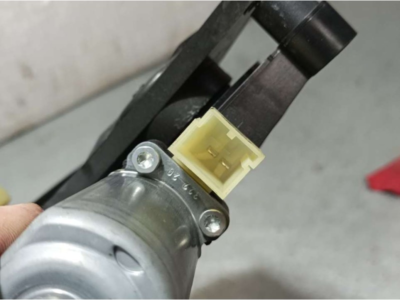 Recambio de elevalunas delantero izquierdo para audi a3 sedan (8ys) 35 tdi s line referencia OEM IAM 8Y0837461  ELECTRICO