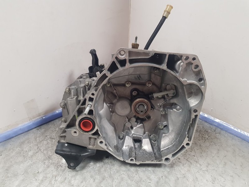 Recambio de caja cambios para renault captur life referencia OEM IAM JR5357 5VELOCIDADES A044481 5VELOCIDADES