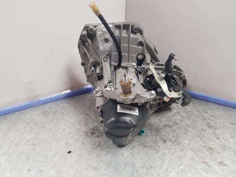 Recambio de caja cambios para renault captur life referencia OEM IAM JR5357 5VELOCIDADES A044481 5VELOCIDADES