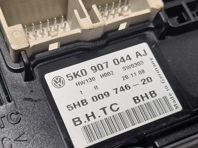 Recambio de mando climatizador para volkswagen golf vi (5k1) advance referencia OEM IAM 5K0907044AJ 5HB009746 