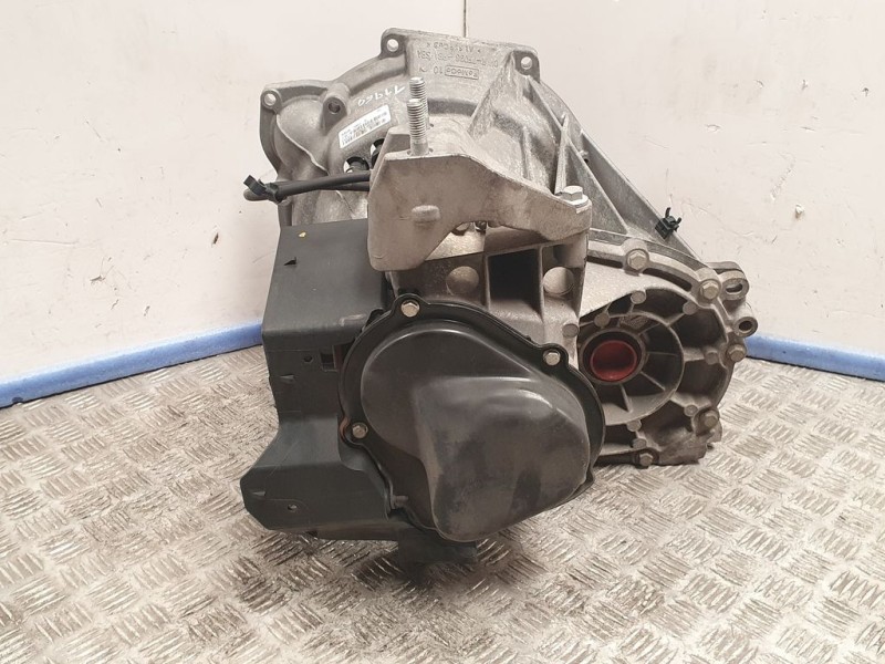 Recambio de caja cambios para ford fiesta (ccn) trend referencia OEM IAM 8A6R7002JL 220914 5VELOCIDADES