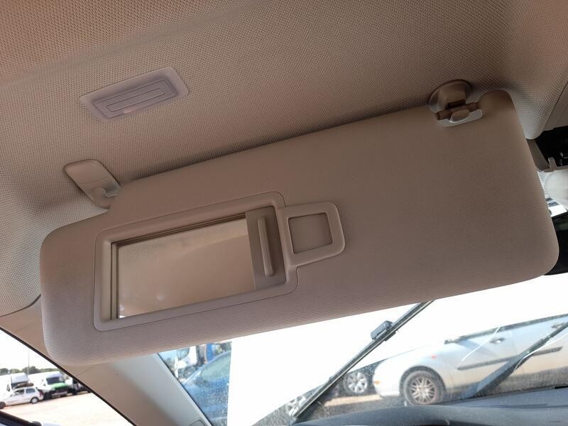 Recambio de parasol izquierdo para volkswagen taigo (cs1) 1.0 tsi referencia OEM IAM 2G78575513  