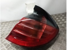 PILOTO TRASERO DERECHO A2038200664 