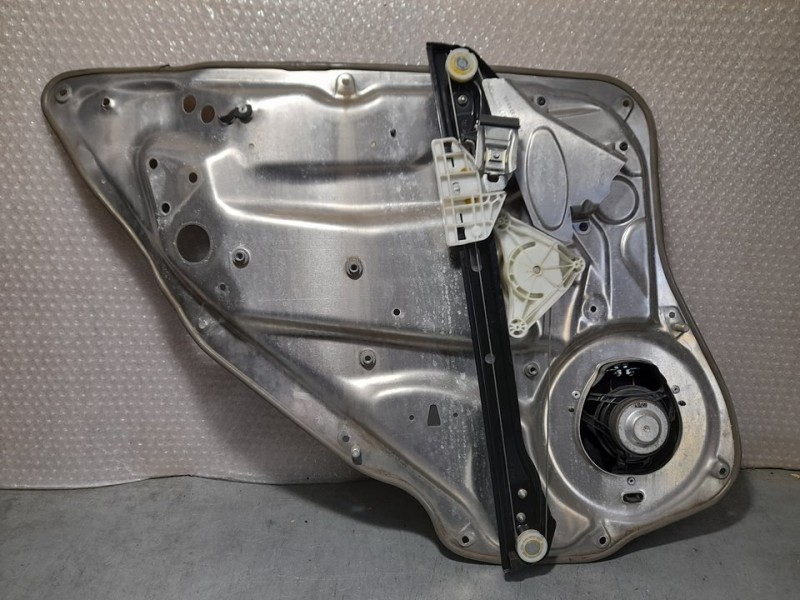 Recambio de elevalunas trasero derecho para mercedes-benz clase c (w204) familiar 180 t kompressor (204.246) referencia OEM IAM 