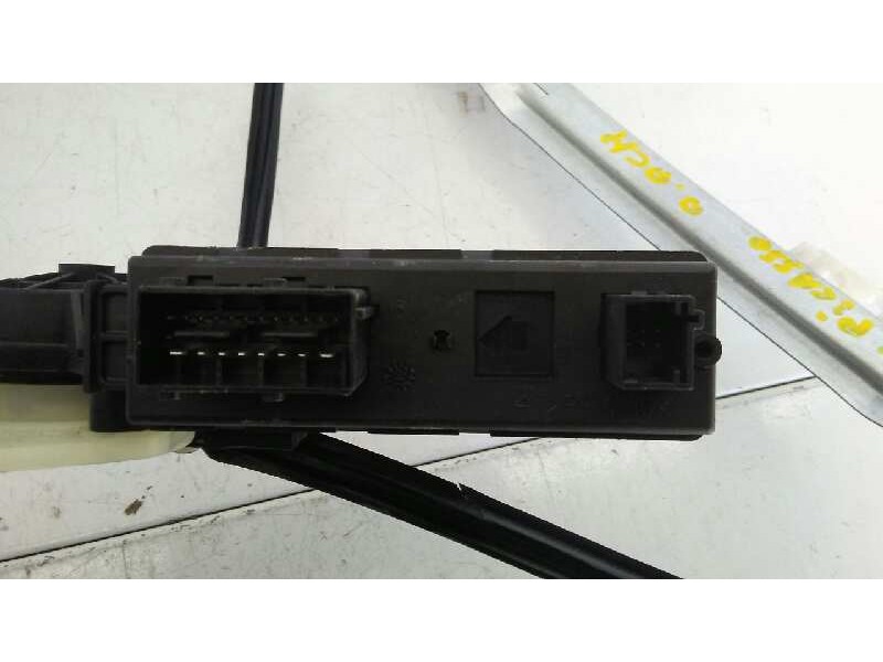 Recambio de elevalunas delantero derecho para citroën c4 picasso exclusive referencia OEM IAM 9682495780 6 Y 20 PINS 9682495780