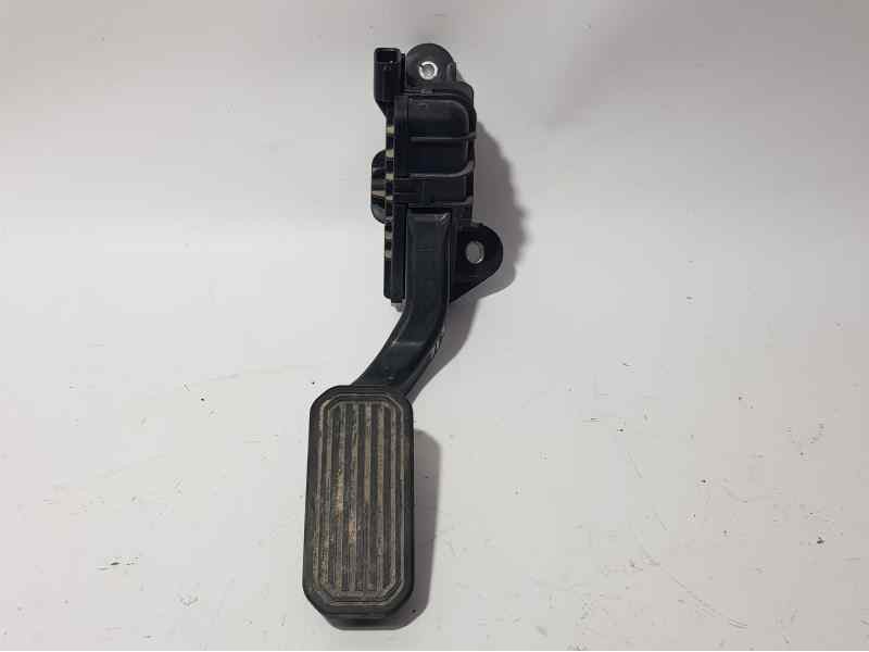 Recambio de potenciometro pedal para toyota prius (nhw20) basis referencia OEM IAM 7812047050  