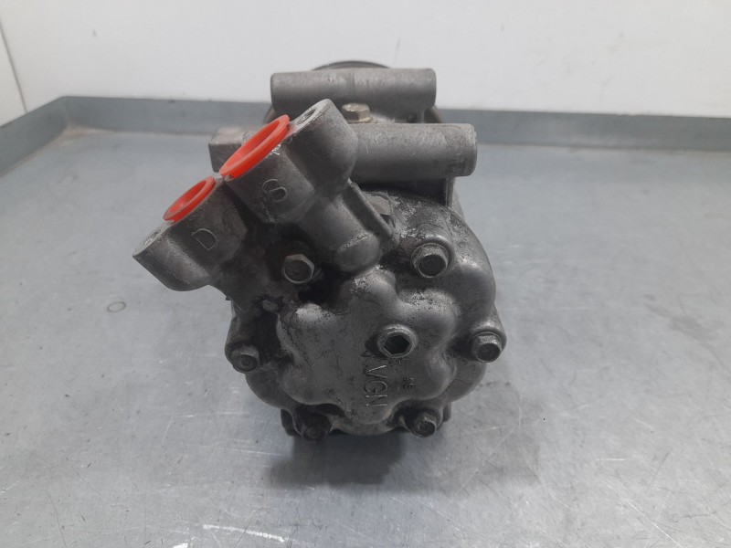 Recambio de compresor aire acondicionado para renault clio iii (br0/1, cr0/1) 1.5 dci (br17, cr17) referencia OEM IAM 8200651251