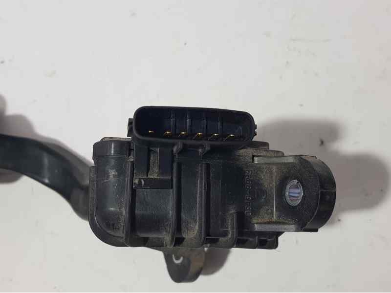 Recambio de potenciometro pedal para toyota prius (nhw20) basis referencia OEM IAM 7812047050  