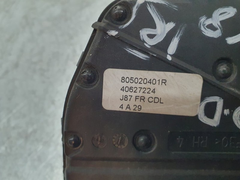 Recambio de cerradura puerta delantera derecha para renault captur life referencia OEM IAM 805020401R 40627224 