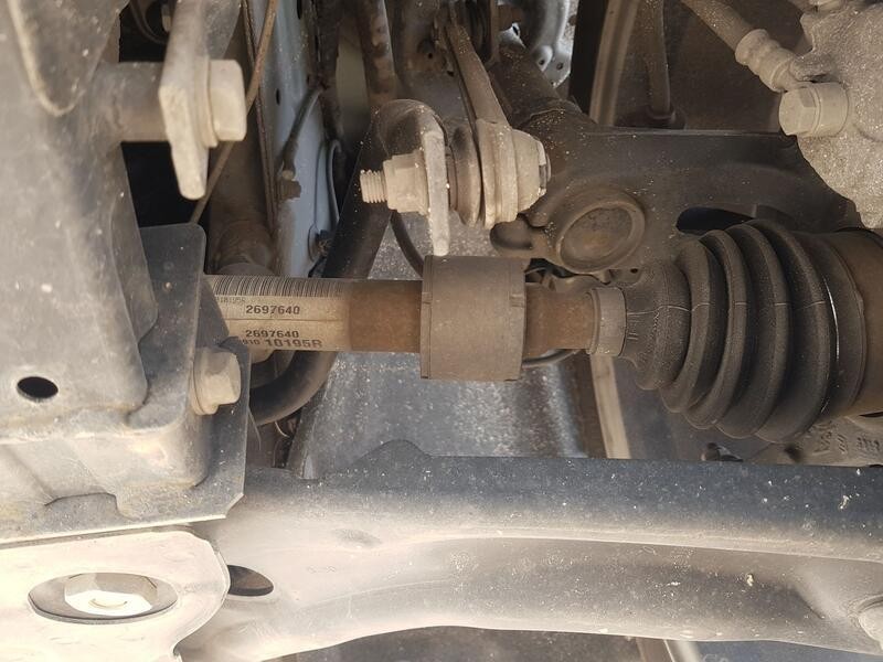 Recambio de transmision delantera izquierda para renault megane iv hatchback (b9a/m/n_) 1.5 dci 110 (b9a3) referencia OEM IAM 39