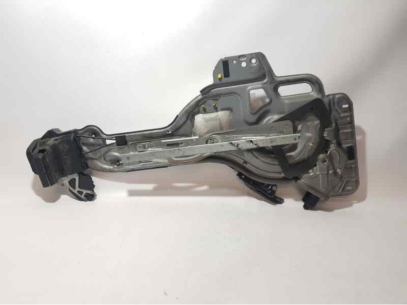 Recambio de elevalunas trasero derecho para hyundai trajet (fo) 2.0 crdi gls referencia OEM IAM 834803A000 2 PINS ELECTRICO