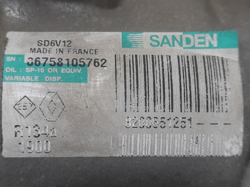 Recambio de compresor aire acondicionado para renault clio iii (br0/1, cr0/1) 1.5 dci (br17, cr17) referencia OEM IAM 8200651251