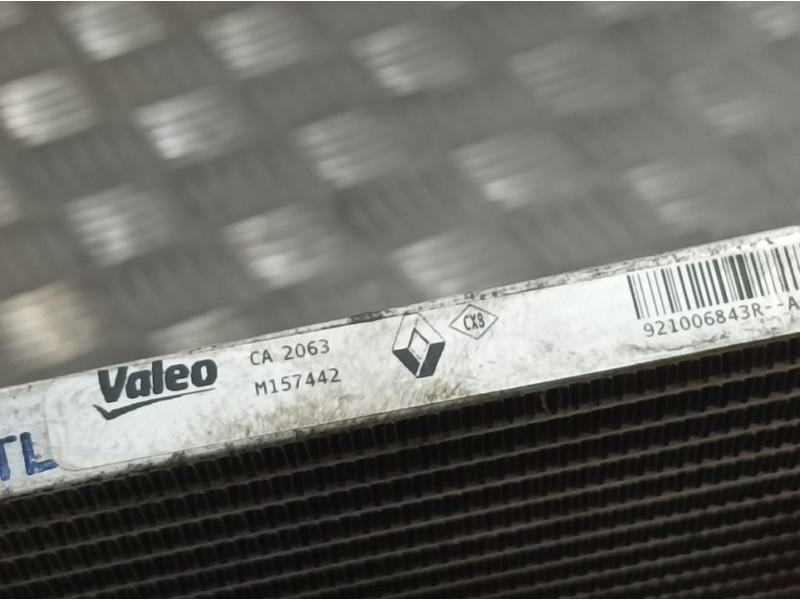 Recambio de condensador / radiador aire acondicionado para renault captur life referencia OEM IAM 921006843R M157442 VALEO