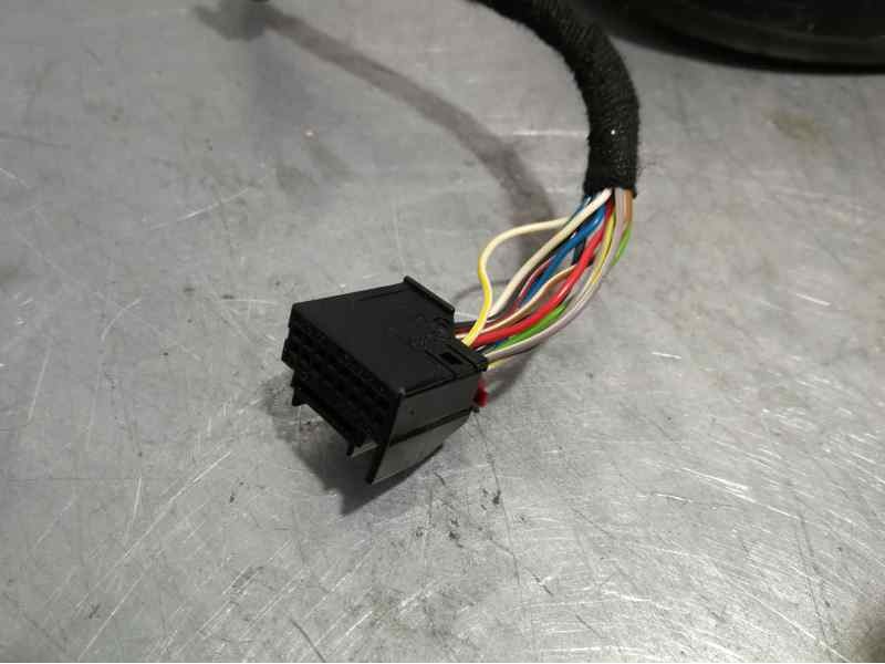 Recambio de retrovisor derecho para volkswagen golf vi (5k1) advance referencia OEM IAM   ELÉCTRICO 9 CABLES