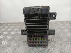 CAJA RELES / FUSIBLES E8521ZZB SMGG251 