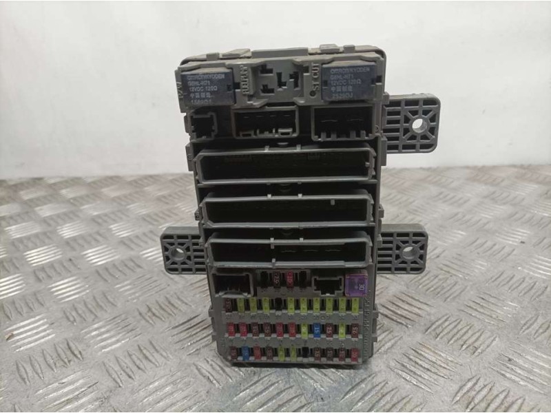 Recambio de caja reles / fusibles para honda civic berlina 5 (fk) 2.2 i-ctdi comfort referencia OEM IAM E8521ZZB SMGG251 