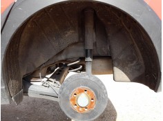 PLASTICO PASE RUEDA TRAS. IZQ. 2G7810971 