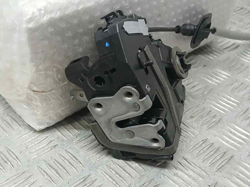 Recambio de cerradura puerta trasera derecha para renault captur ii evolution referencia OEM IAM 825021122R  ELECTRICA