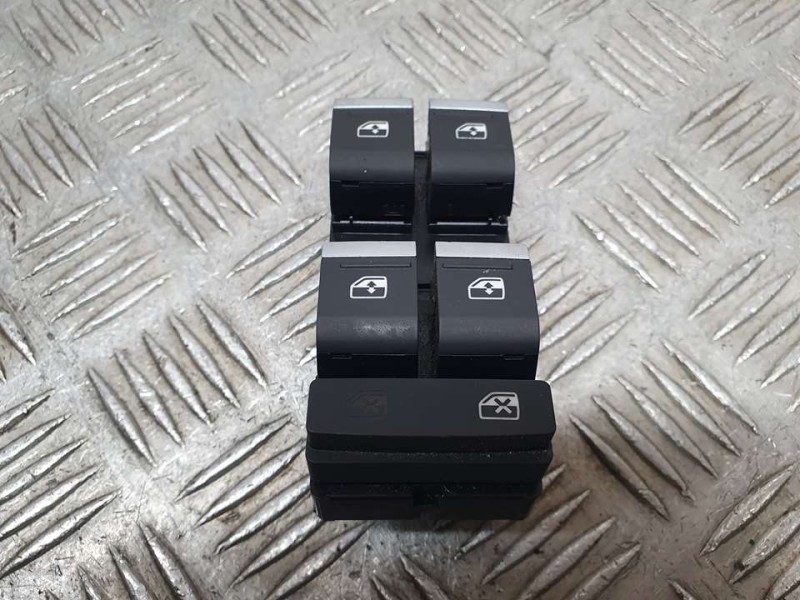 Recambio de mando elevalunas delantero izquierdo para audi a3 sedan (8ys) 35 tdi s line referencia OEM IAM 83A959851A  