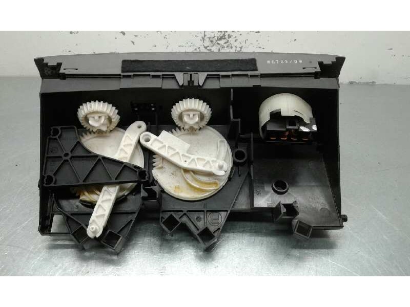 Recambio de mando calefaccion / aire acondicionado para volvo s40 berlina 1.6 referencia OEM IAM 8672309 8672309 