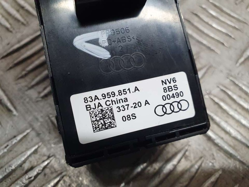 Recambio de mando elevalunas delantero izquierdo para audi a3 sedan (8ys) 35 tdi s line referencia OEM IAM 83A959851A  