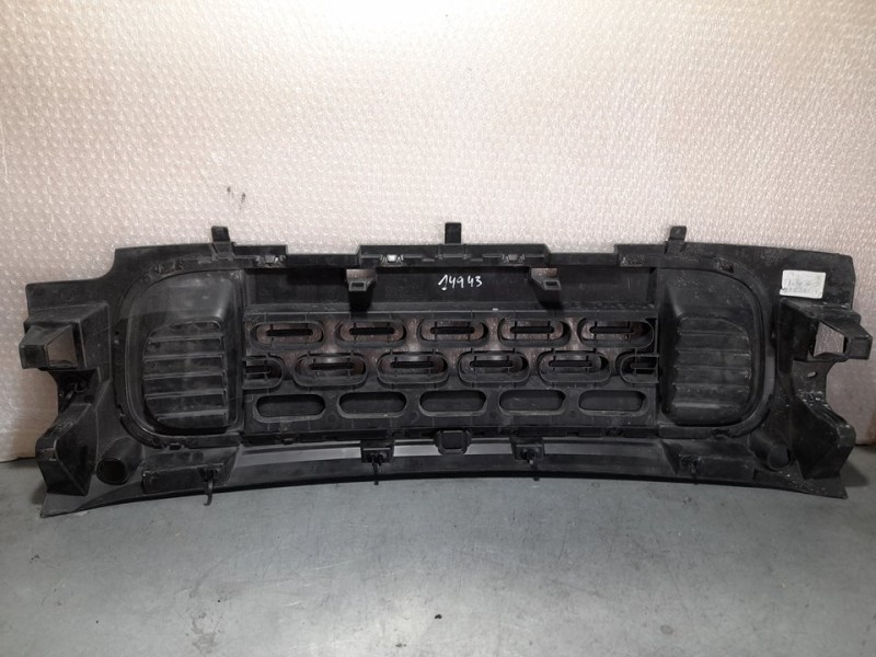 Recambio de rejilla delantera para citroën berlingo start m referencia OEM IAM 9816749880  INFERIOR