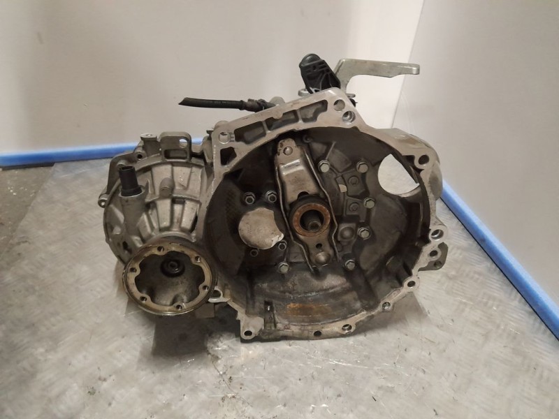 Recambio de caja cambios para seat ibiza sc (6j1) reference referencia OEM IAM MZK 27104 5VELOCIDADES