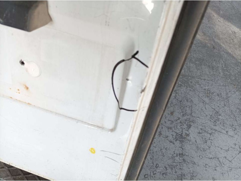 Recambio de puerta trasera izquierda carga para renault rapid/express (f40) referencia OEM IAM  1000002564820 TOCADA